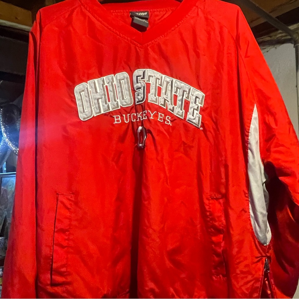 Ohio State Pullover windbreaker Size Large with XL Ohio T shirt